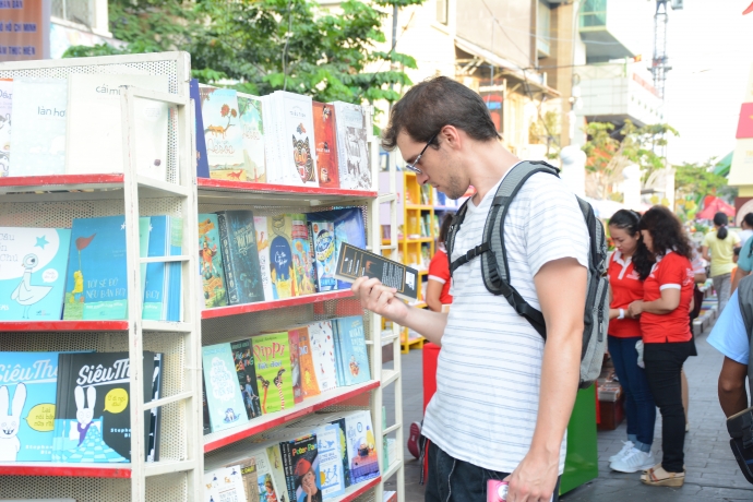 ໄຂງານບຸນປື້ມບຸນເຕັດປີວອກ2016ຢູ່ນະຄອນໂຮ່ຈິມິນ